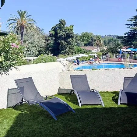 Chez Adriana Appartement Cosy Avec Jardin, Proche Plage Grimaud Exterior foto