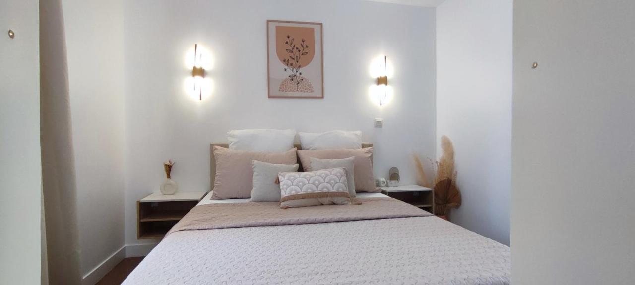 Chez Adriana Cosy Avec Jardin, Proche Apartment Grimaud